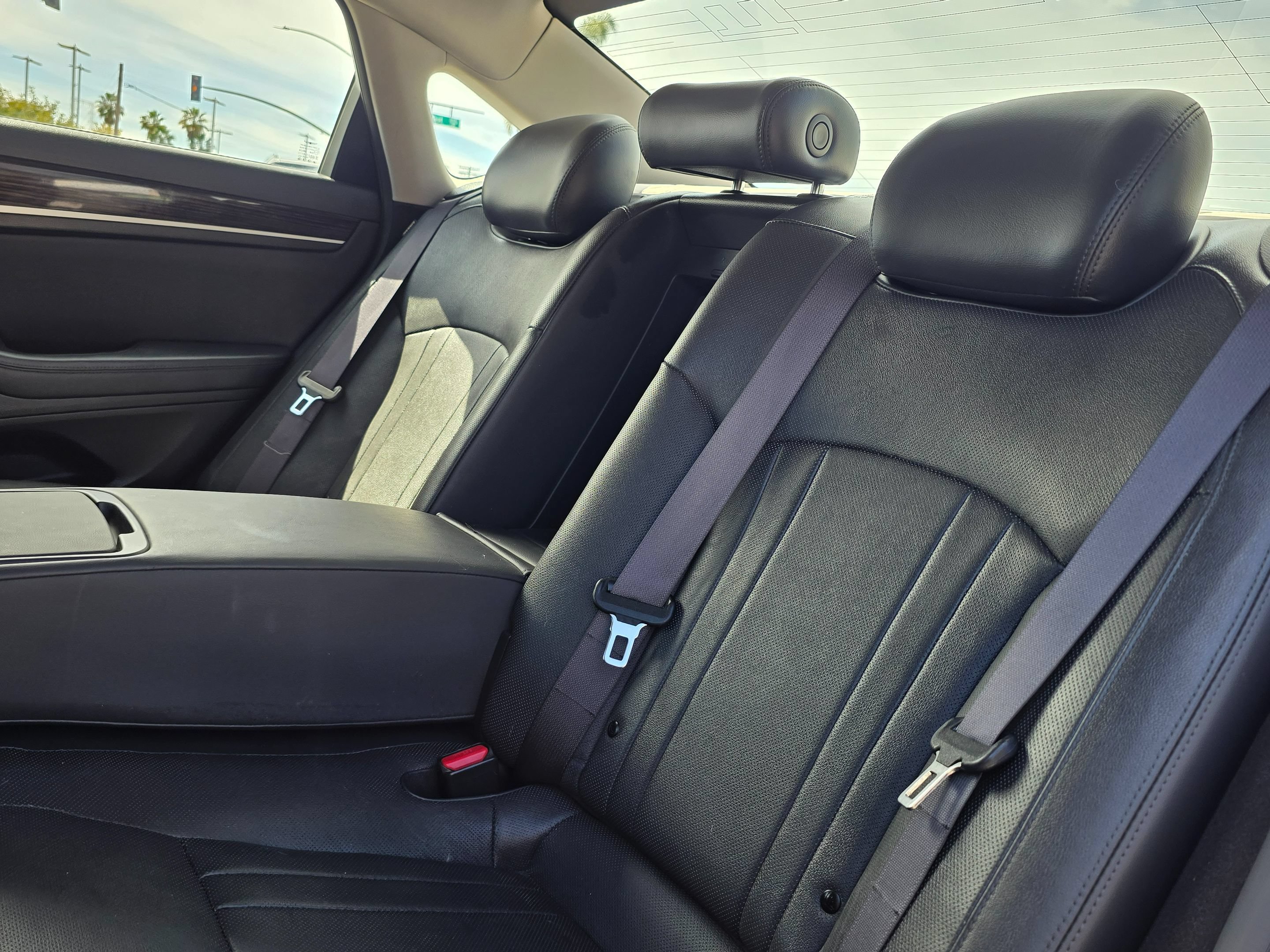 Used 2018 Genesis G80 3.8 RWD image 17