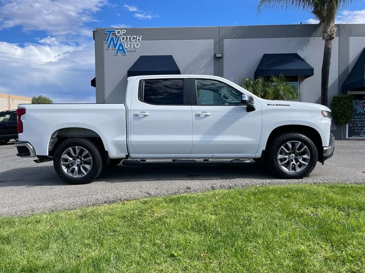 Used 2021 Chevrolet Silverado 1500 LT RWD image 4