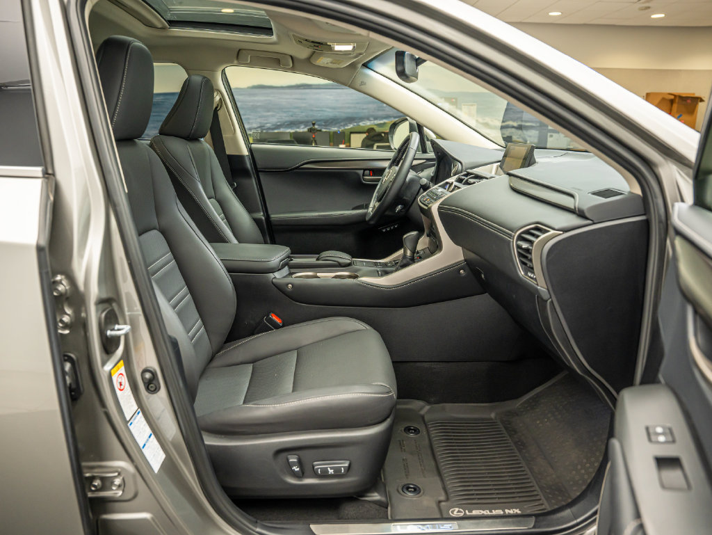 Used 2017 Lexus NX 200t AWD w/ Premium Package image 37