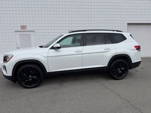 New 2026 Volkswagen Atlas SE AWD/4WD image 3