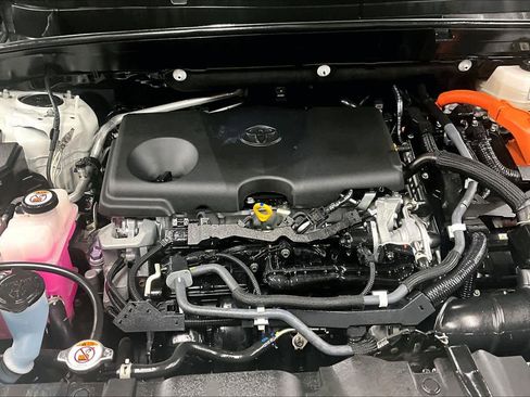 Used 2021 Toyota Venza Limited image 31