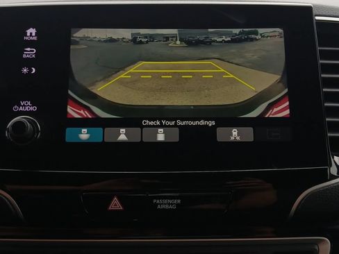 Used 2021 Honda Passport Touring image 9