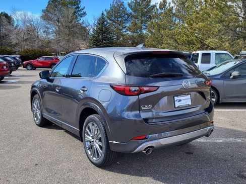New 2025 MAZDA CX-5 Signature image 3