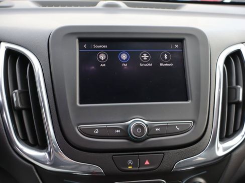 Used 2023 Chevrolet Equinox LT image 21