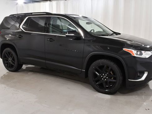 Used 2021 Chevrolet Traverse LT w/ LPO, Floor Liner Package image 5