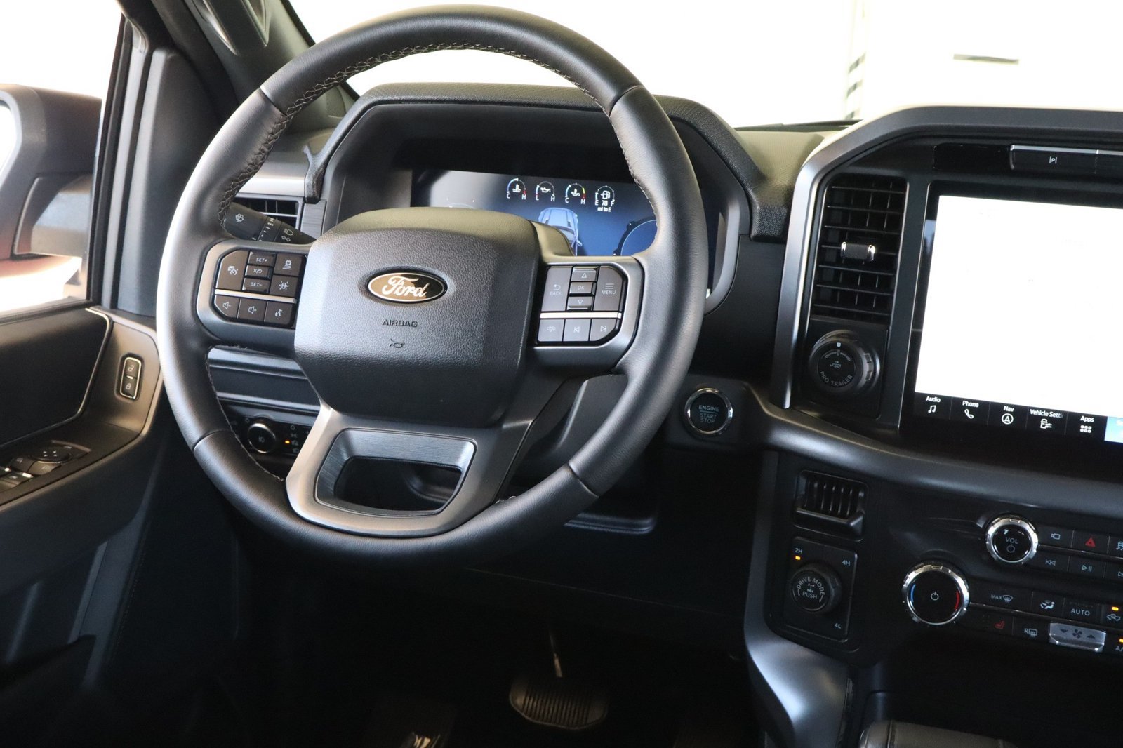Used 2025 Ford F150 XLT w/ Equipment Group 302A MID AWD/4WD image 30