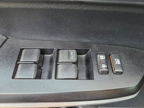 Used 2014 Toyota Tundra Limited RWD image 24