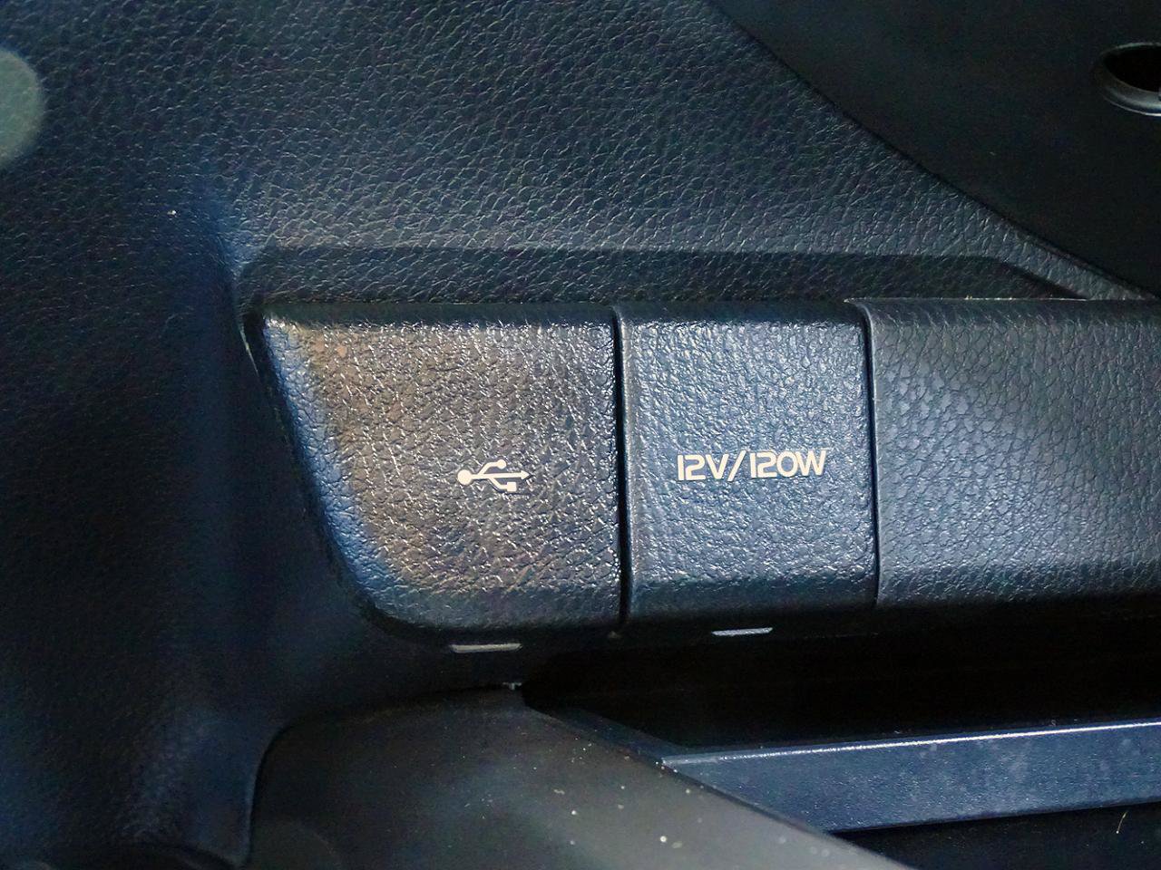 Used 2021 Toyota Camry SE FWD image 32