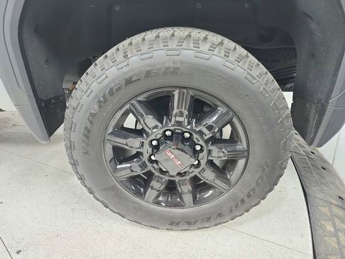 New 2026 GMC Sierra 2500 AT4 AWD/4WD image 56