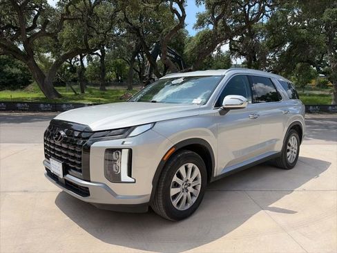 Used 2024 Hyundai Palisade SEL FWD image 1
