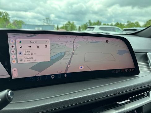 Used 2024 Cadillac XT4 Premium Luxury AWD/4WD image 34