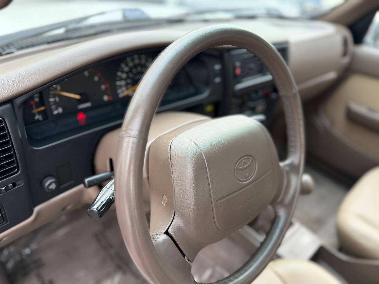 Used 1996 Toyota Tacoma SR5 AWD/4WD image 44