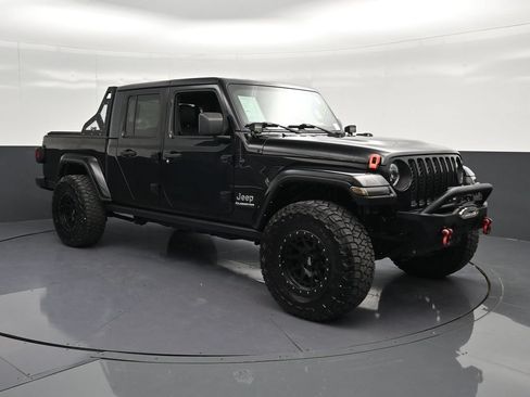 Used 2021 Jeep Gladiator Overland w/ Popular Equipment Package AWD/4WD image 5