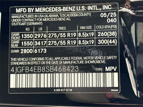 Used 2025 Mercedes-Benz GLE 350 4MATIC image 48