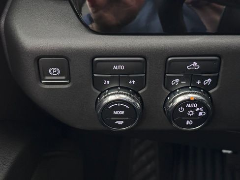 Certified 2023 GMC Sierra 1500 Elevation AWD/4WD image 23