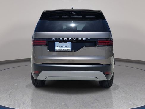New 2026 Land Rover Discovery S AWD/4WD image 6