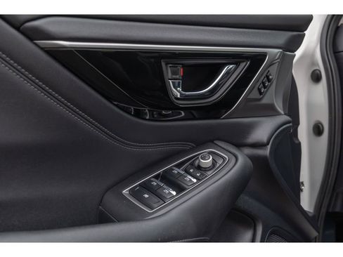 Used 2021 Subaru Outback Limited image 20