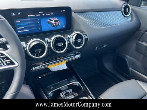 Certified 2026 Mercedes-Benz GLA 250 4MATIC image 25