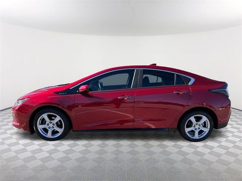 Used 2018 Chevrolet Volt LT image 8