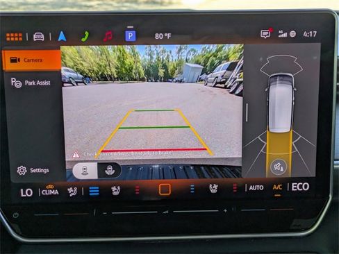 New 2025 Volkswagen ID. Buzz Pro S image 24