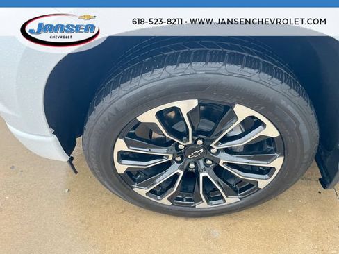 Used 2025 Chevrolet Silverado 1500 RST w/ All Star Edition Plus AWD/4WD image 32
