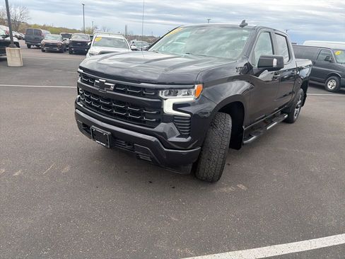 Used 2023 Chevrolet Silverado 1500 RST w/ All Star Edition Plus AWD/4WD image 3