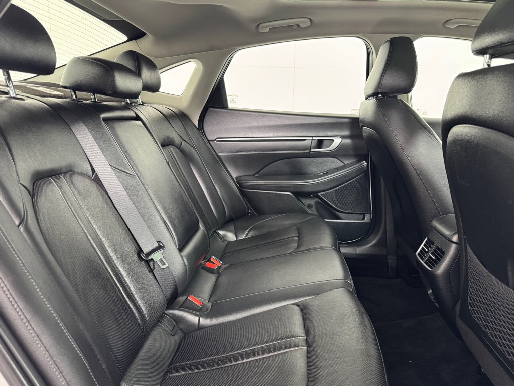 Used 2022 Hyundai Sonata Limited FWD image 19