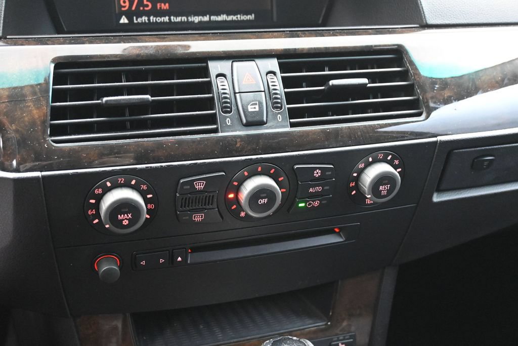 Used 2005 BMW 525i Sedan RWD image 15