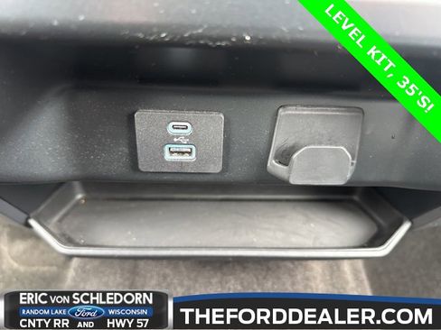 Used 2022 Ford F150 XLT image 34