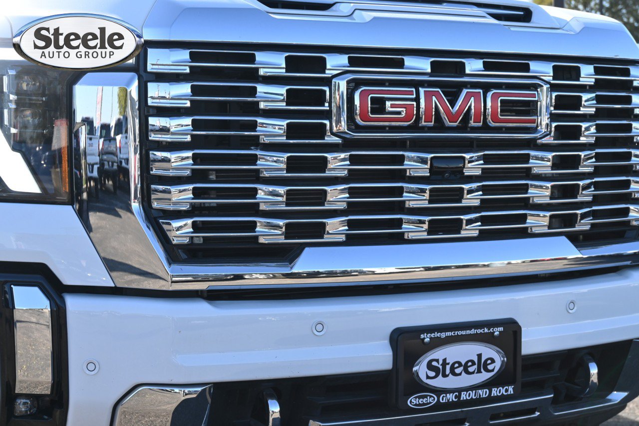 Used 2025 GMC Sierra 2500 Denali AWD/4WD image 27