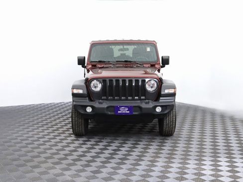 Used 2021 Jeep Wrangler Unlimited Sport image 4