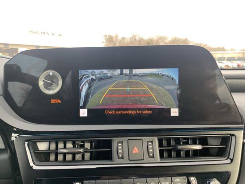 Certified 2025 Lexus ES 350 w/ Premium Package image 25