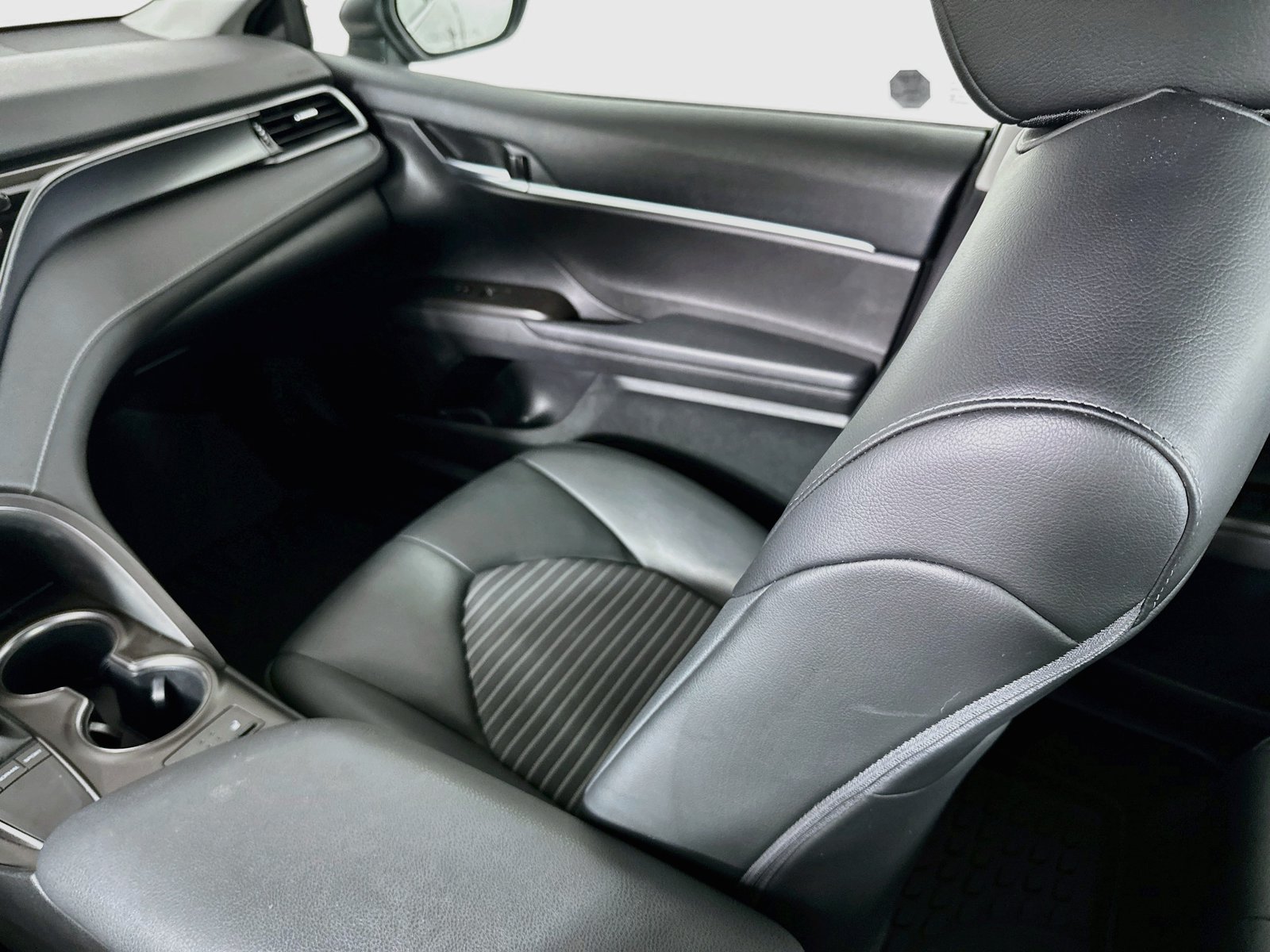 Certified 2023 Toyota Camry SE w/ Cold Weather Package FWD image 22