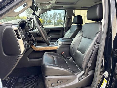 Used 2016 Chevrolet Silverado 1500 LTZ w/ LTZ Plus Package image 22