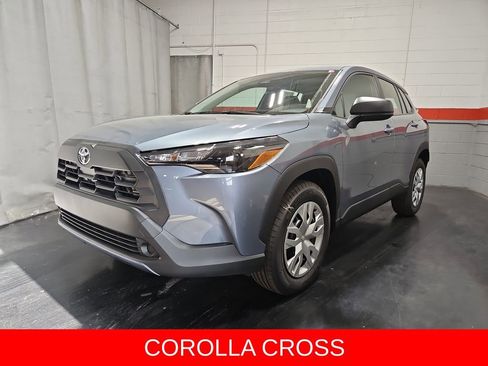 New 2026 Toyota Corolla Cross L image 3