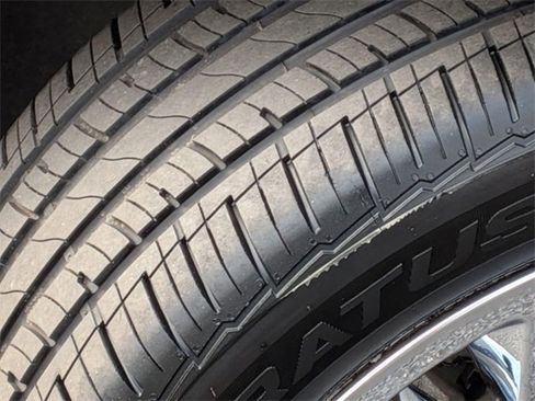 Used 2024 Chevrolet Malibu LT image 11