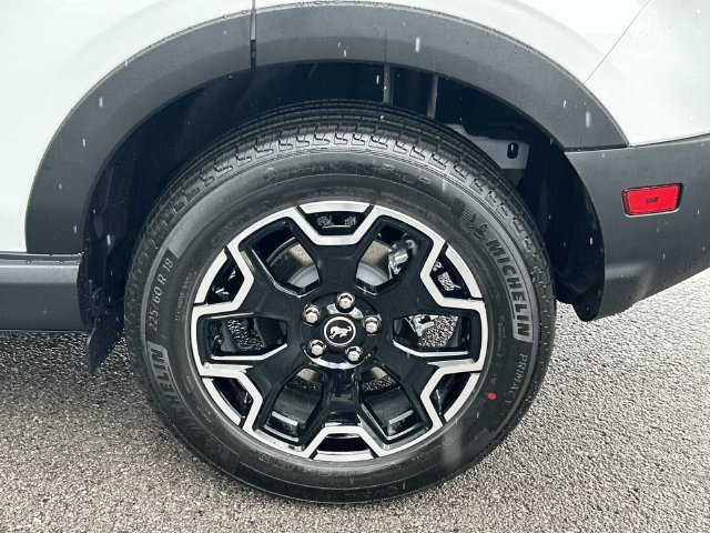 New 2026 Ford Bronco Sport Outer Banks w/ Outer Banks Tech Package+ AWD/4WD image 12