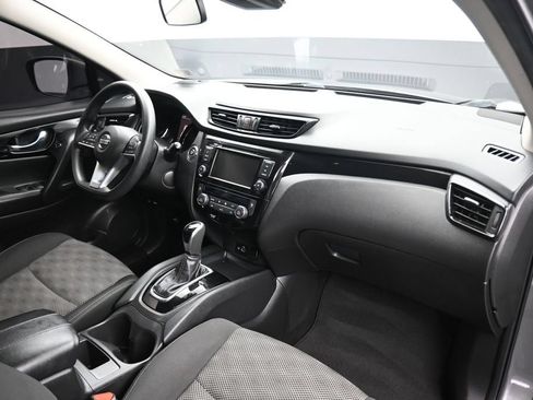 Used 2019 Nissan Rogue Sport SV AWD/4WD image 42