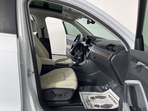 Used 2022 Audi Q3 2.0T Premium Plus image 37