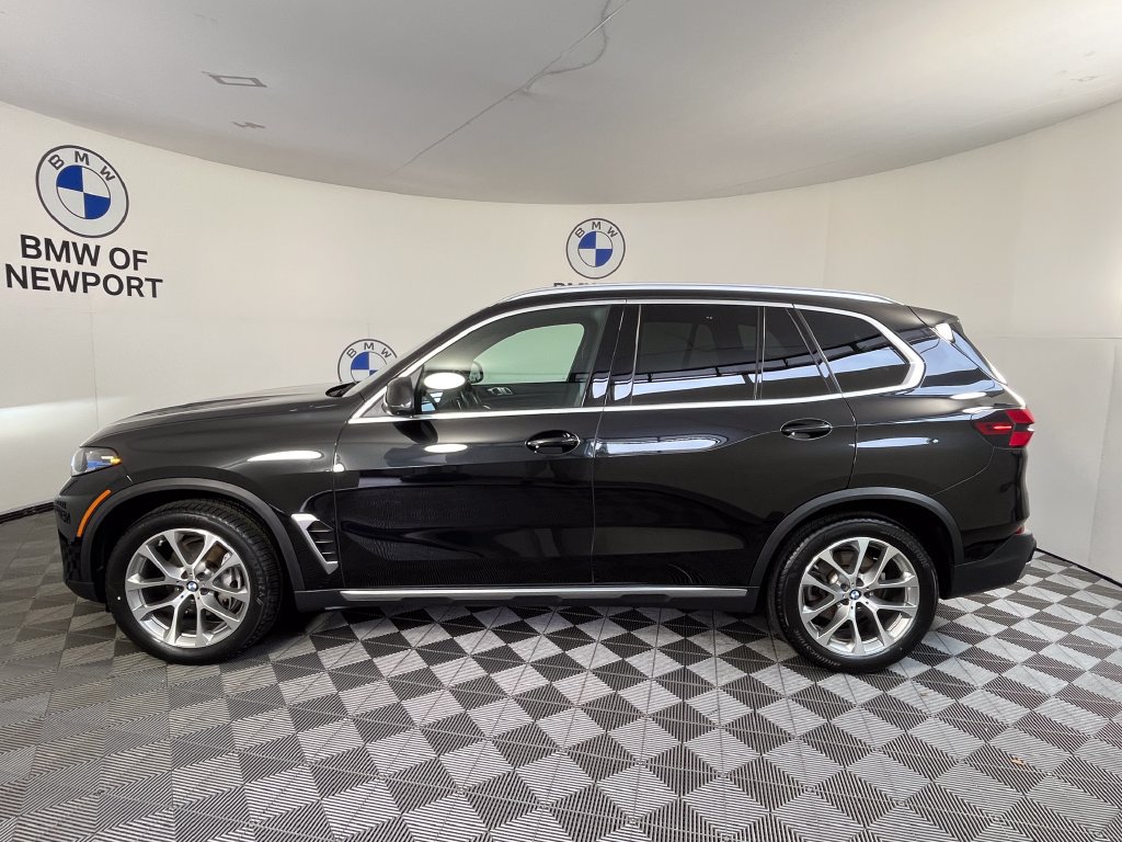 Certified 2024 BMW X5 xDrive40i w/ Premium Package AWD/4WD image 12