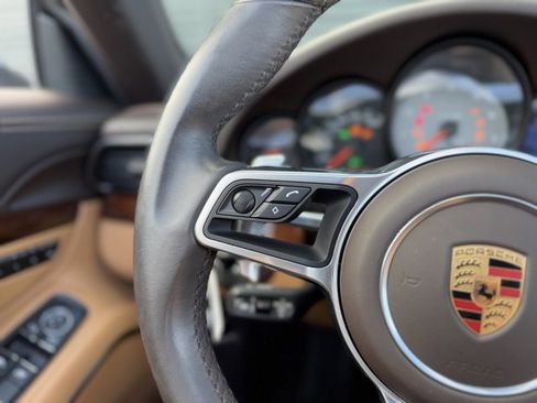 Certified 2018 Porsche 911 Carrera 4S image 26
