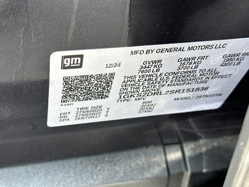Certified 2025 GMC Yukon Denali image 32