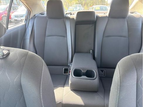 Used 2023 Toyota Corolla LE image 21