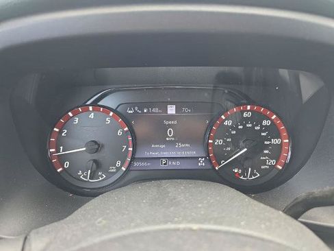 Used 2022 Nissan Titan PRO-4X w/ Off Road Protection Package AWD/4WD image 26