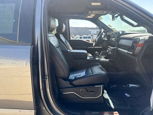 Used 2025 Ford F150 Raptor AWD/4WD image 17