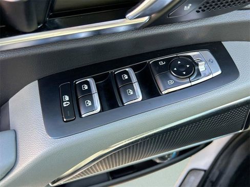 Used 2023 Kia Telluride SX X-Line image 24