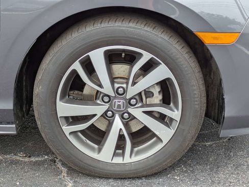 Used 2023 Honda Odyssey Touring image 11