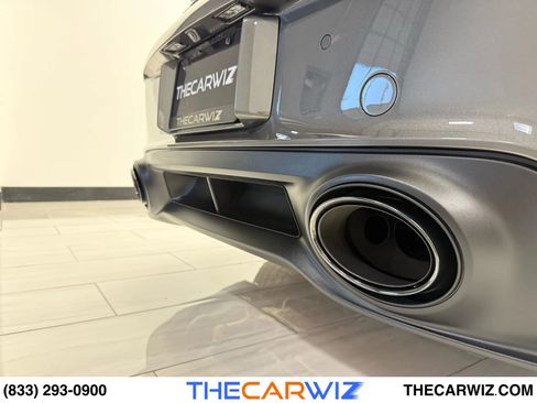 Used 2022 Porsche 911 Turbo S image 19