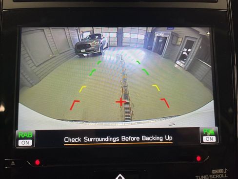 Used 2019 Subaru Ascent Premium w/ Popular Package #3 image 21