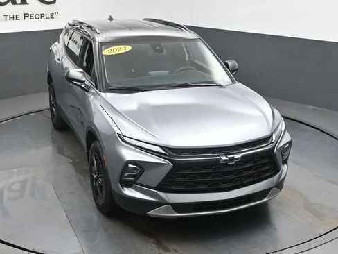 Used 2024 Chevrolet Blazer LT w/ Convenience Package FWD image 46